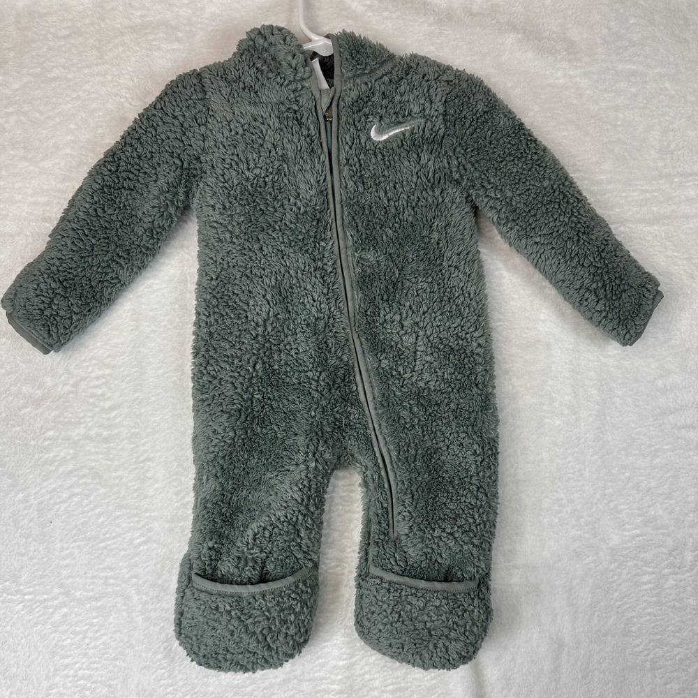 Nike Fleece Bunting Baby 6M Sage Green Hooded Full Zip Sherpa Romper